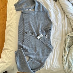 Blue cropped sweater